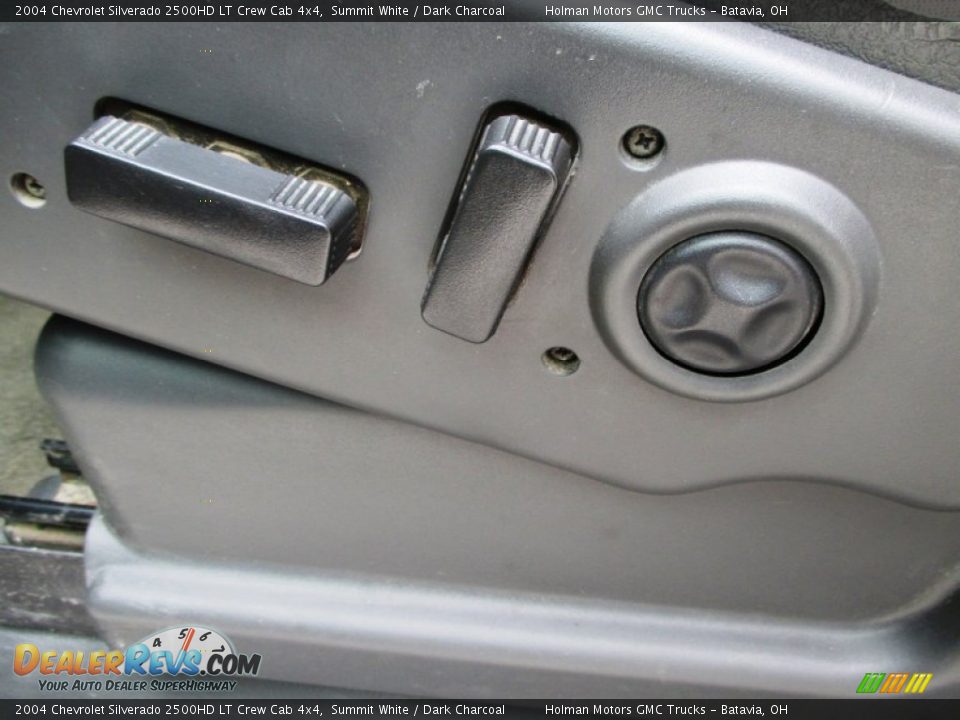 2004 Chevrolet Silverado 2500HD LT Crew Cab 4x4 Summit White / Dark Charcoal Photo #6