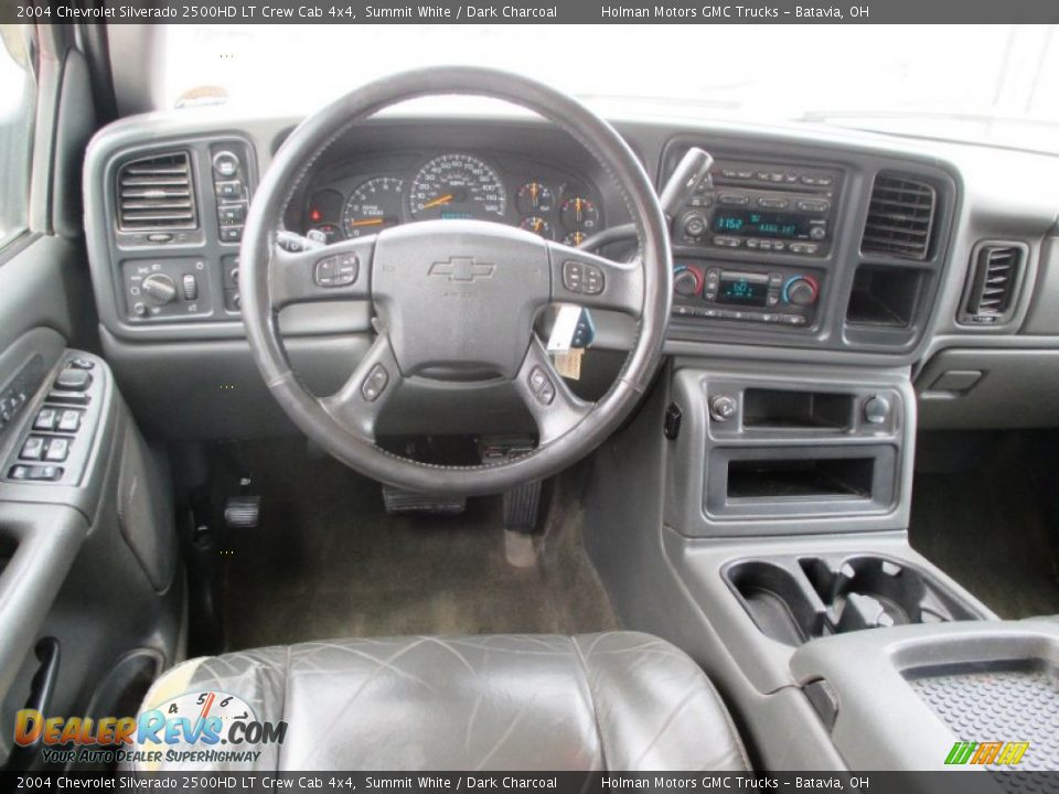 2004 Chevrolet Silverado 2500HD LT Crew Cab 4x4 Summit White / Dark Charcoal Photo #18