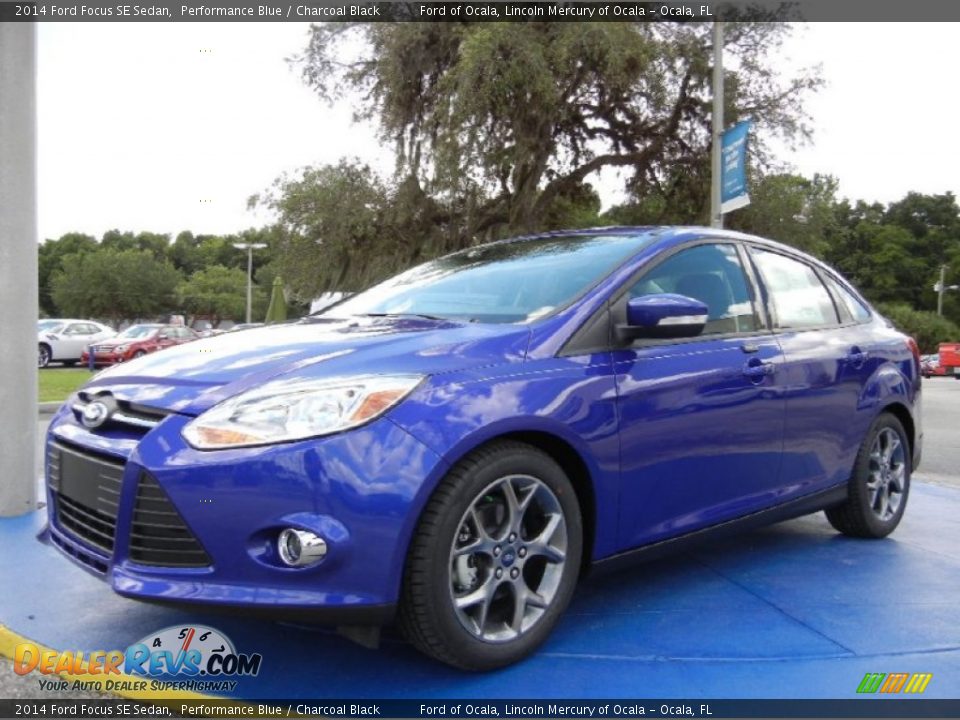 2014 Ford Focus SE Sedan Performance Blue / Charcoal Black Photo #1
