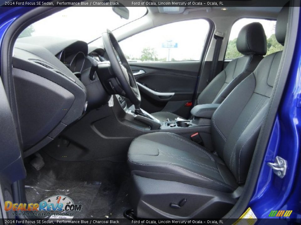 2014 Ford Focus SE Sedan Performance Blue / Charcoal Black Photo #6
