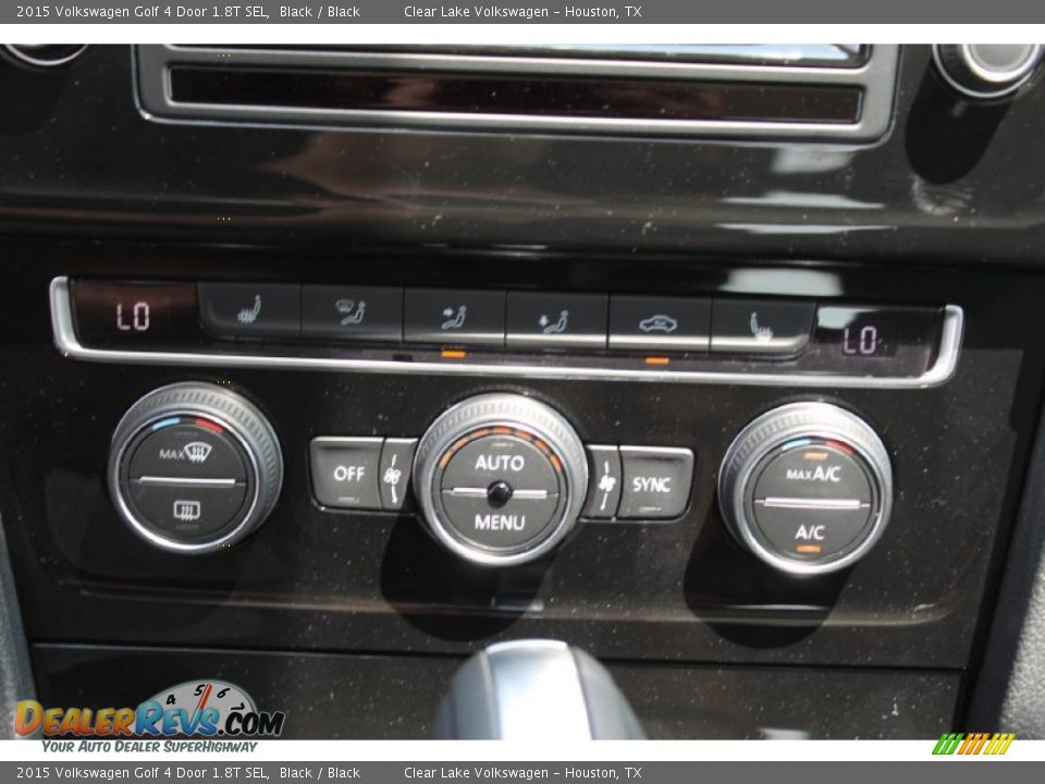 Controls of 2015 Volkswagen Golf 4 Door 1.8T SEL Photo #15