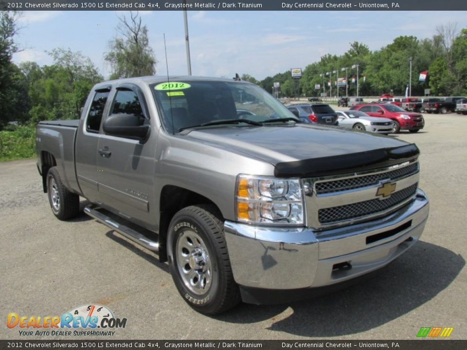 Front 3/4 View of 2012 Chevrolet Silverado 1500 LS Extended Cab 4x4 Photo #9