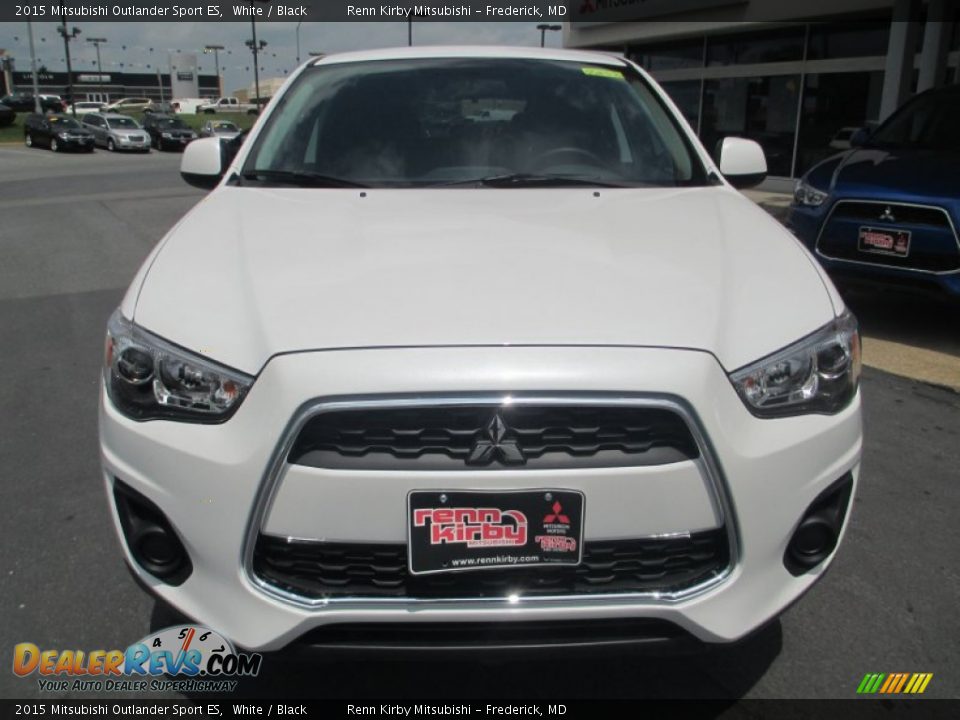2015 Mitsubishi Outlander Sport ES White / Black Photo #1