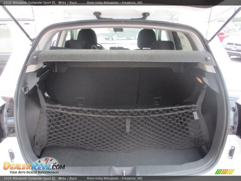 2015 Mitsubishi Outlander Sport ES White / Black Photo #12