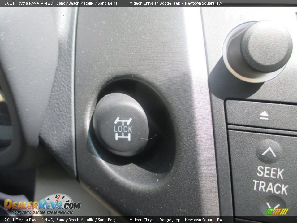 2011 Toyota RAV4 I4 4WD Sandy Beach Metallic / Sand Beige Photo #21