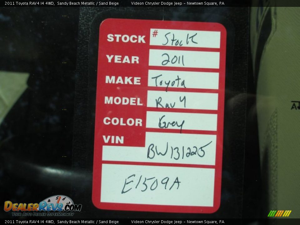2011 Toyota RAV4 I4 4WD Sandy Beach Metallic / Sand Beige Photo #32