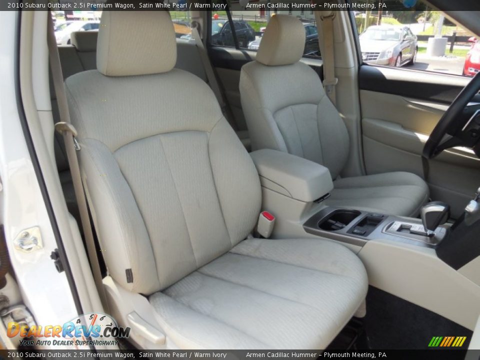 2010 Subaru Outback 2.5i Premium Wagon Satin White Pearl / Warm Ivory Photo #14
