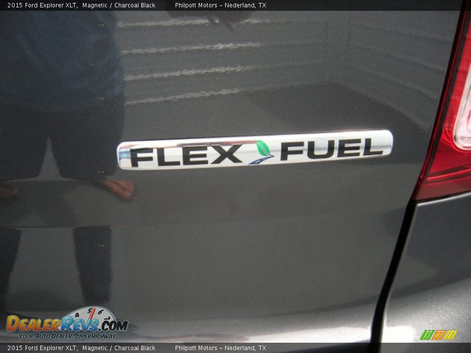 2015 Ford Explorer XLT Magnetic / Charcoal Black Photo #15