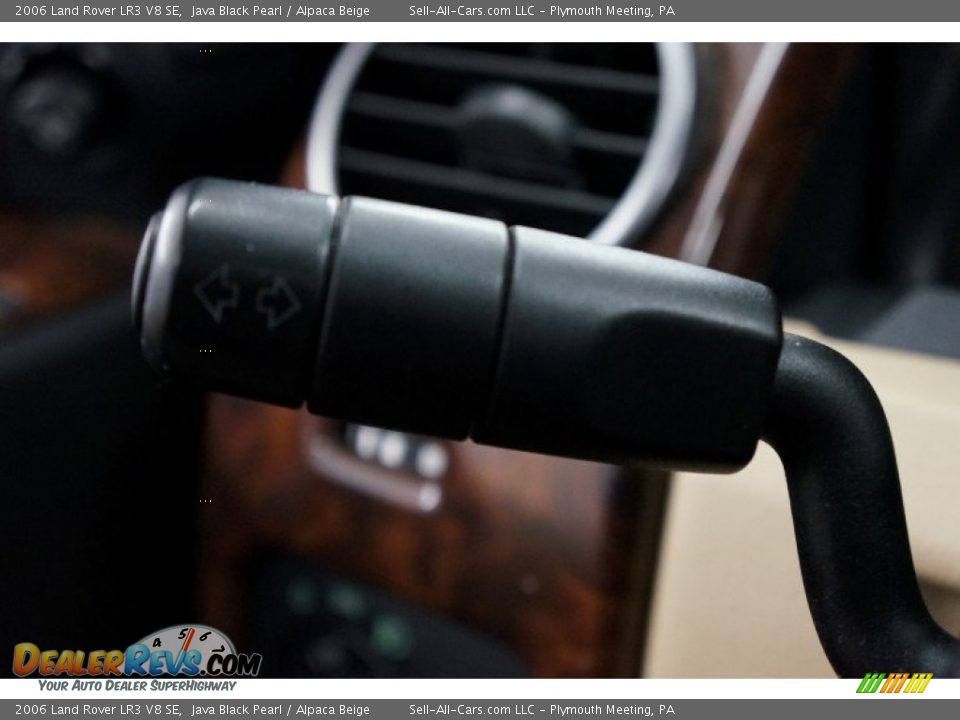2006 Land Rover LR3 V8 SE Java Black Pearl / Alpaca Beige Photo #34