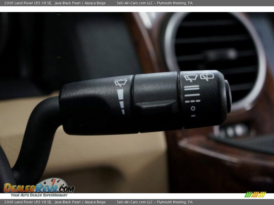 2006 Land Rover LR3 V8 SE Java Black Pearl / Alpaca Beige Photo #35