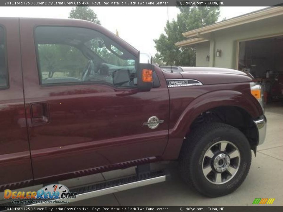 2011 Ford F250 Super Duty Lariat Crew Cab 4x4 Royal Red Metallic / Black Two Tone Leather Photo #10