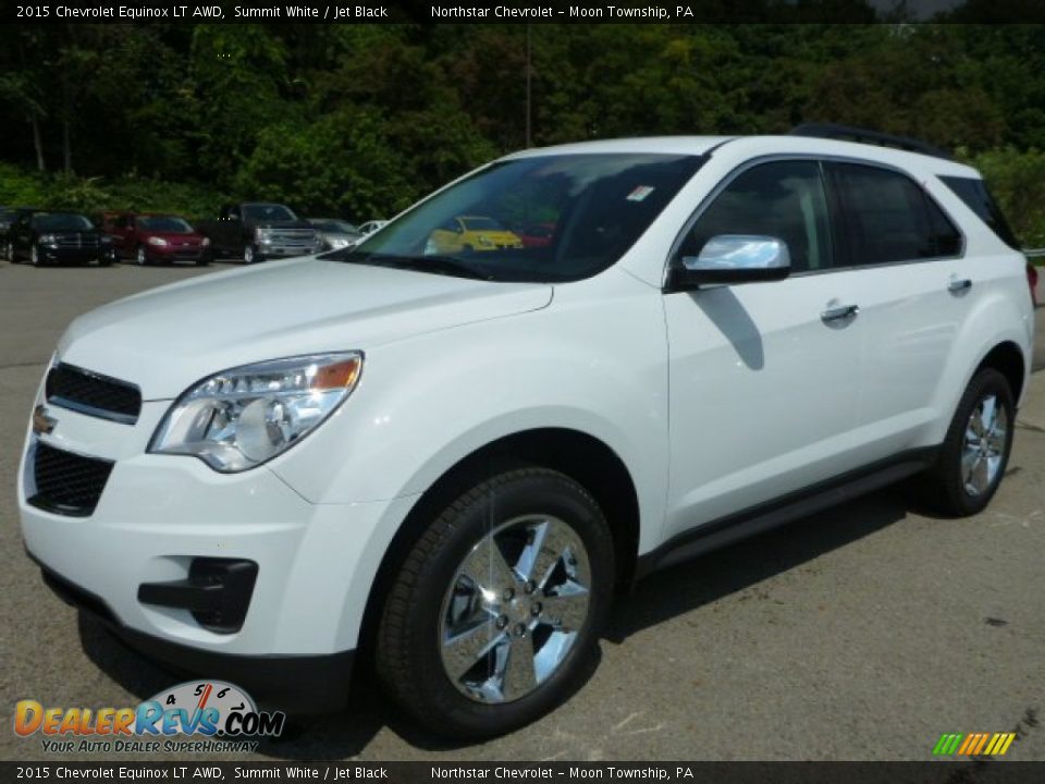 Front 3/4 View of 2015 Chevrolet Equinox LT AWD Photo #1