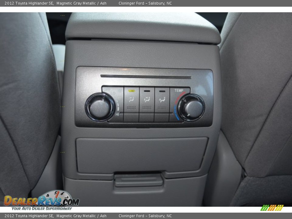 2012 Toyota Highlander SE Magnetic Gray Metallic / Ash Photo #19