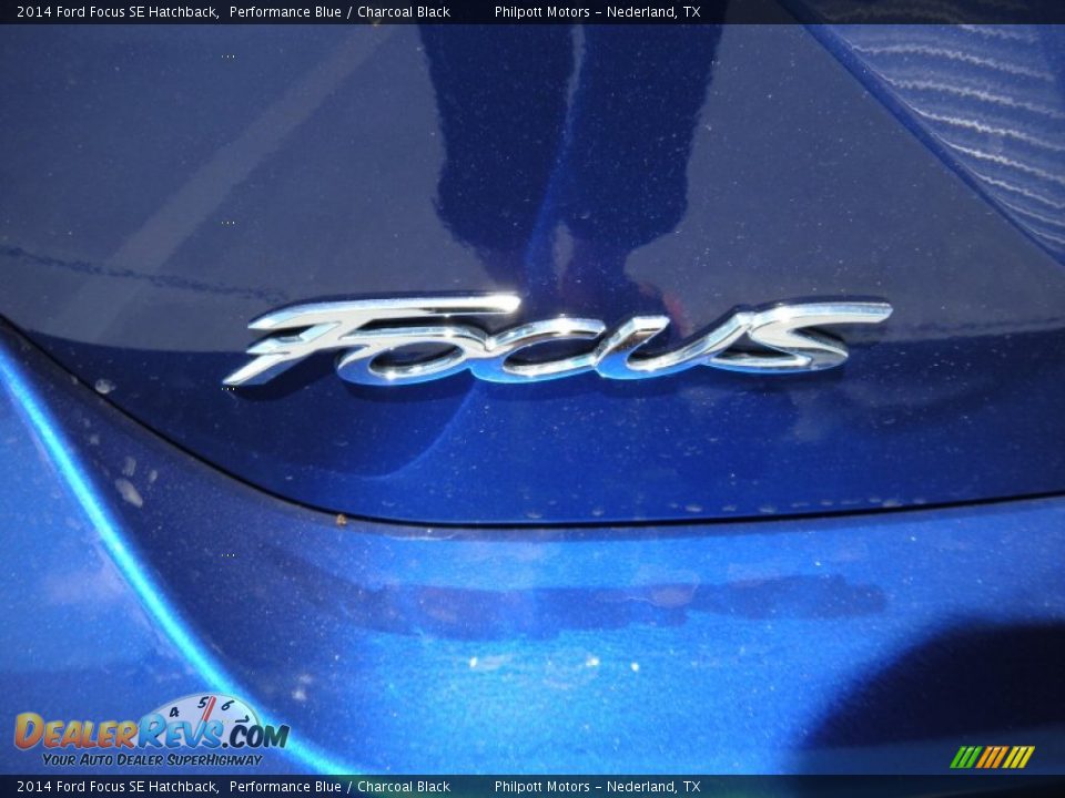 2014 Ford Focus SE Hatchback Performance Blue / Charcoal Black Photo #14