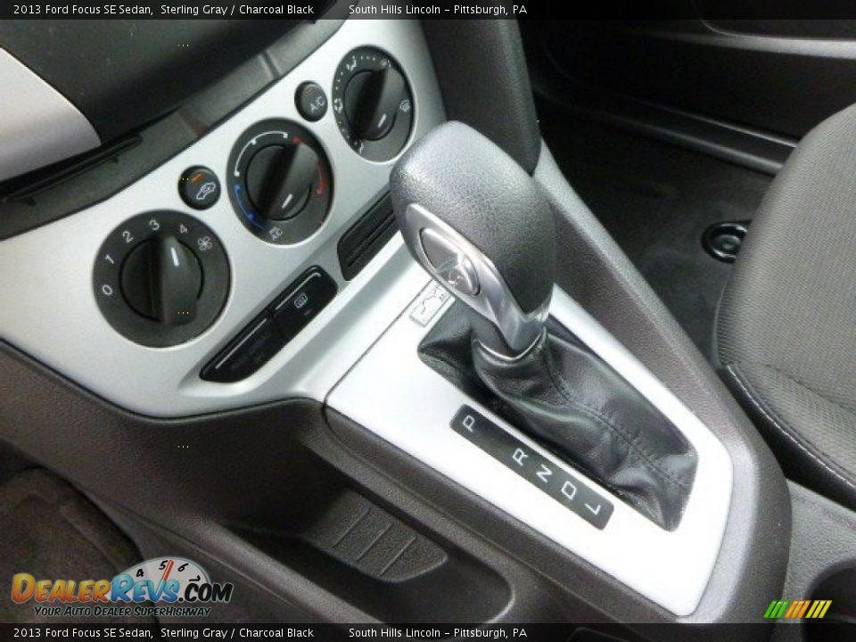 2013 Ford Focus SE Sedan Sterling Gray / Charcoal Black Photo #21