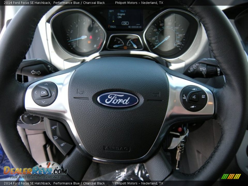 2014 Ford Focus SE Hatchback Performance Blue / Charcoal Black Photo #30