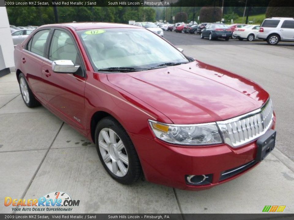 Front 3/4 View of 2009 Lincoln MKZ Sedan Photo #7