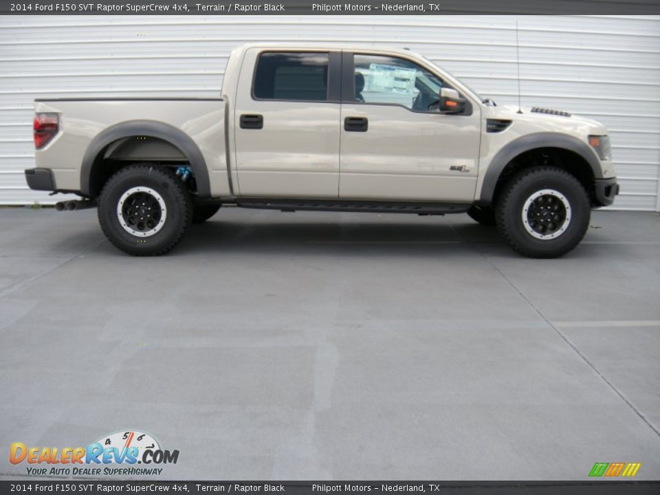 Terrain 2014 Ford F150 SVT Raptor SuperCrew 4x4 Photo #3