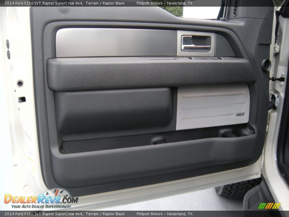 Door Panel of 2014 Ford F150 SVT Raptor SuperCrew 4x4 Photo #24