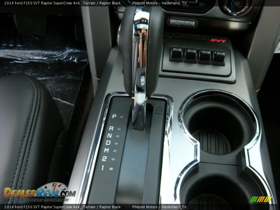 2014 Ford F150 SVT Raptor SuperCrew 4x4 Shifter Photo #36
