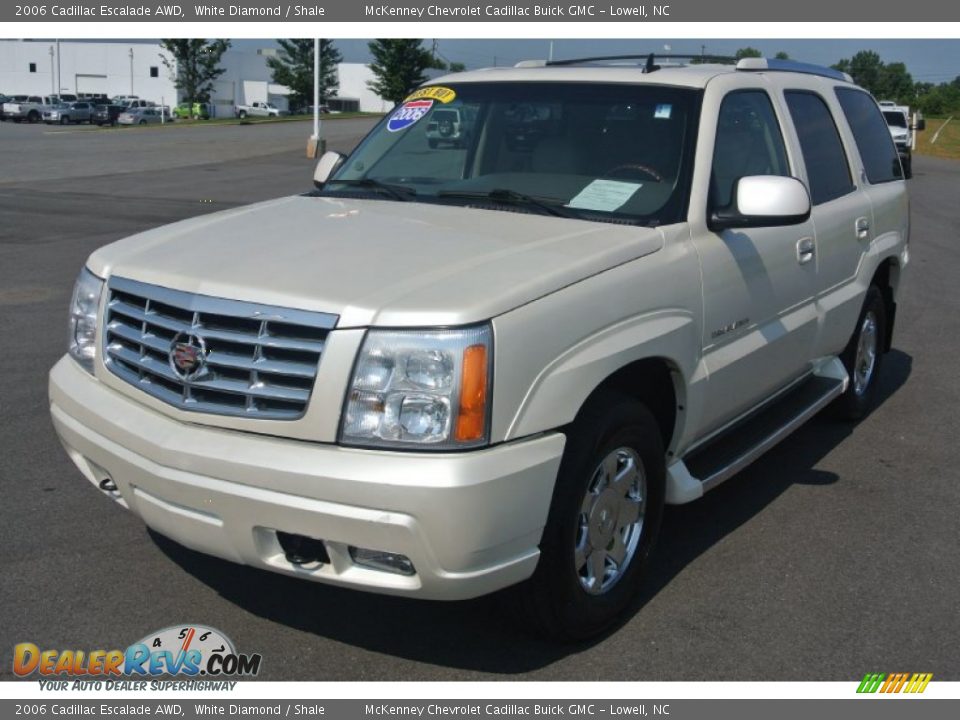 2006 Cadillac Escalade AWD White Diamond / Shale Photo #2