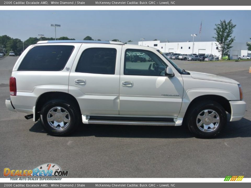2006 Cadillac Escalade AWD White Diamond / Shale Photo #6