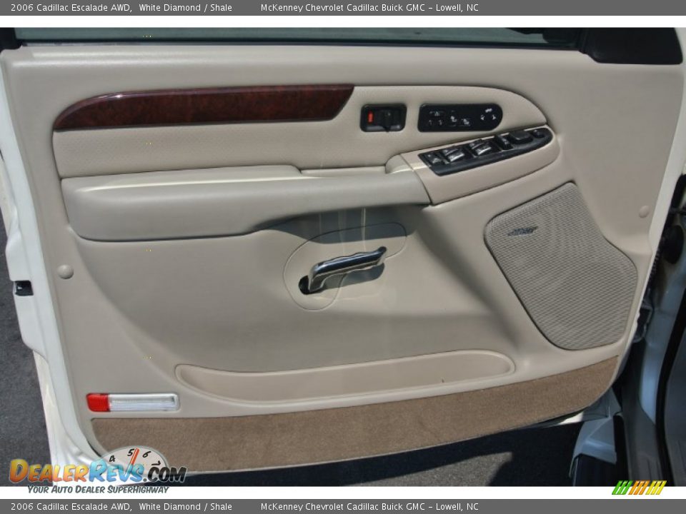 2006 Cadillac Escalade AWD White Diamond / Shale Photo #10