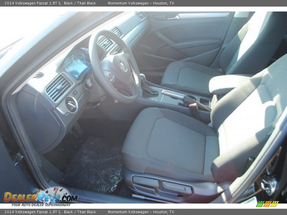 2014 Volkswagen Passat 1.8T S Black / Titan Black Photo #9