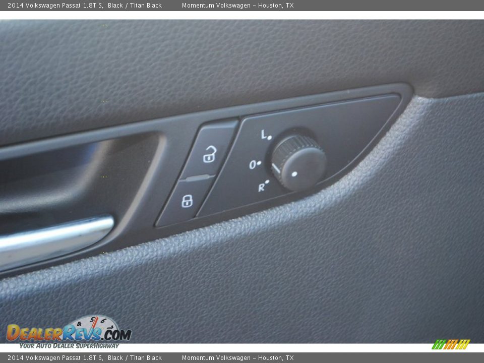 2014 Volkswagen Passat 1.8T S Black / Titan Black Photo #15