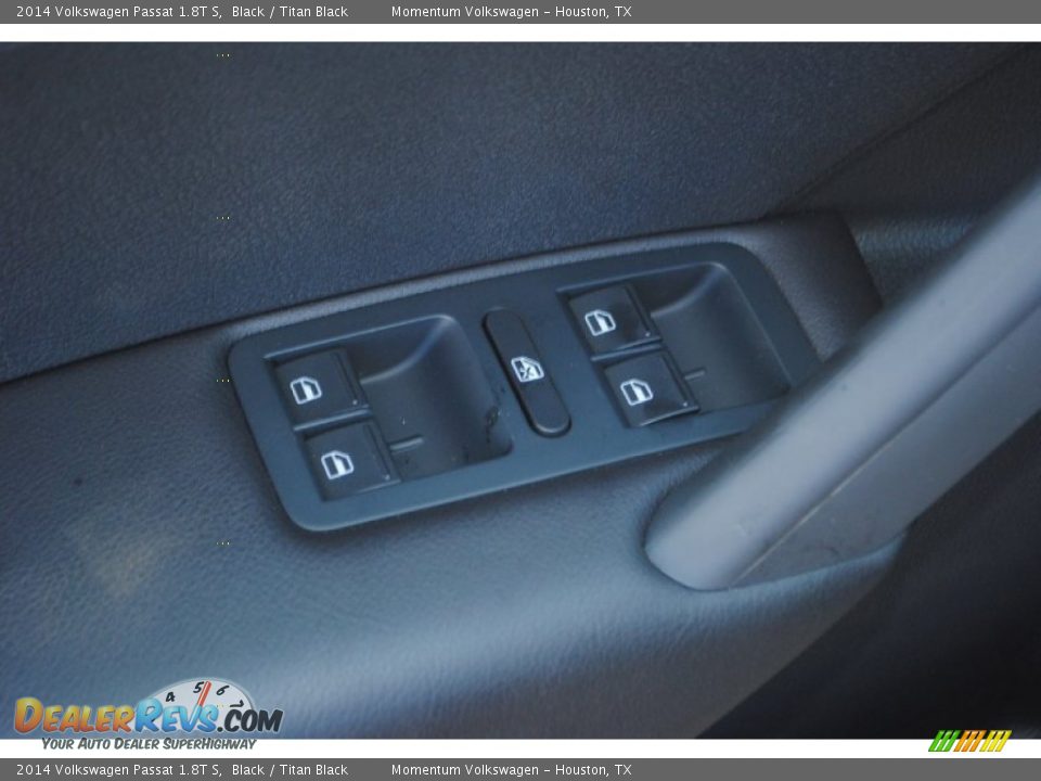 2014 Volkswagen Passat 1.8T S Black / Titan Black Photo #16