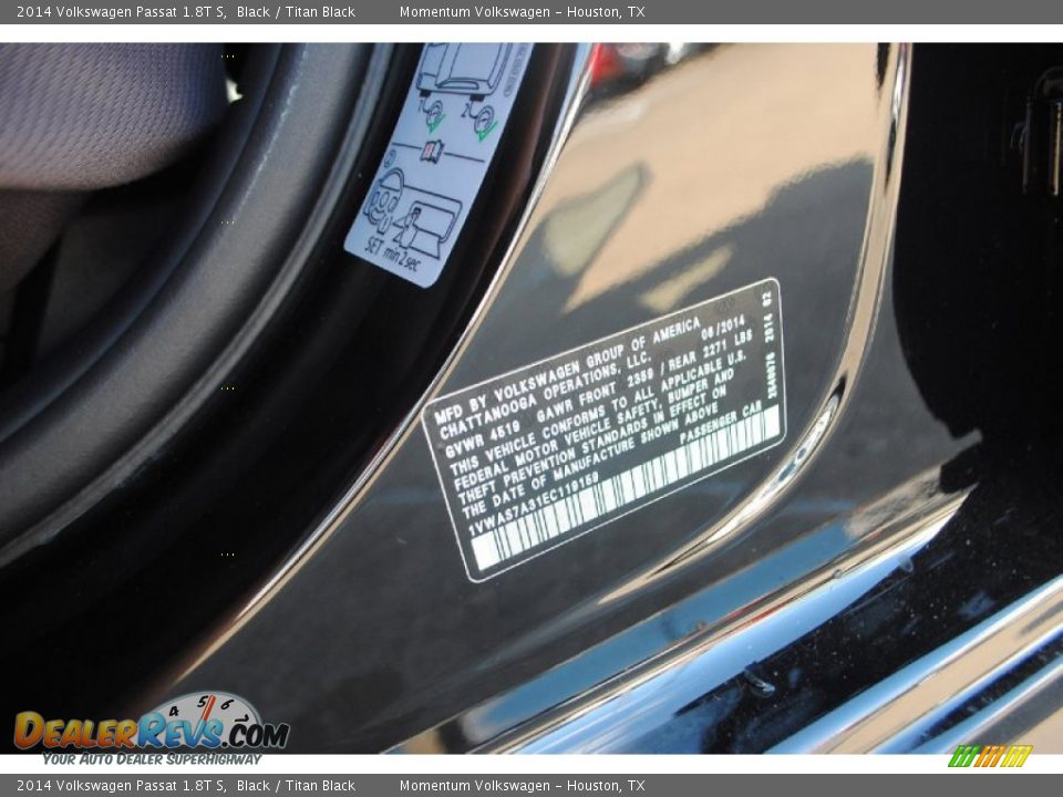 2014 Volkswagen Passat 1.8T S Black / Titan Black Photo #25