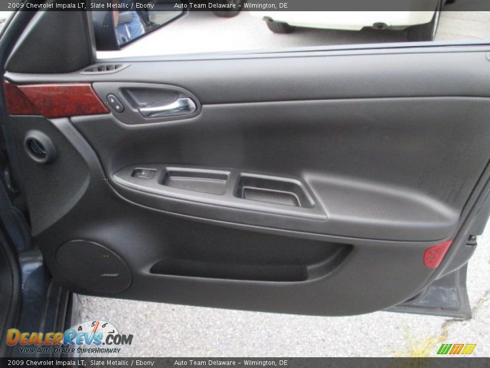2009 Chevrolet Impala LT Slate Metallic / Ebony Photo #24