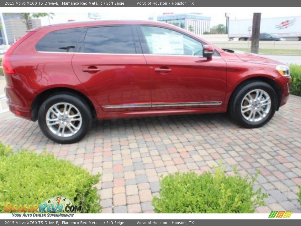 2015 Volvo XC60 T5 Drive-E Flamenco Red Metallic / Soft Beige Photo #8