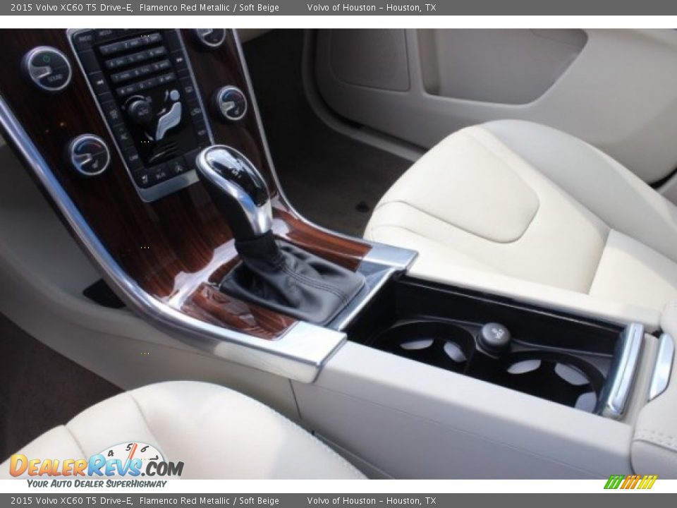 2015 Volvo XC60 T5 Drive-E Flamenco Red Metallic / Soft Beige Photo #14