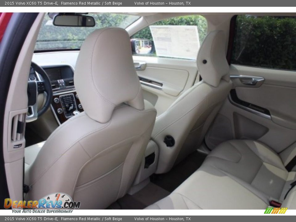 2015 Volvo XC60 T5 Drive-E Flamenco Red Metallic / Soft Beige Photo #23