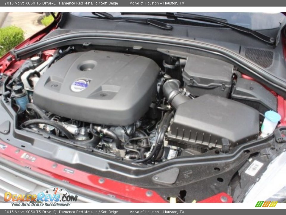 2015 Volvo XC60 T5 Drive-E Flamenco Red Metallic / Soft Beige Photo #30