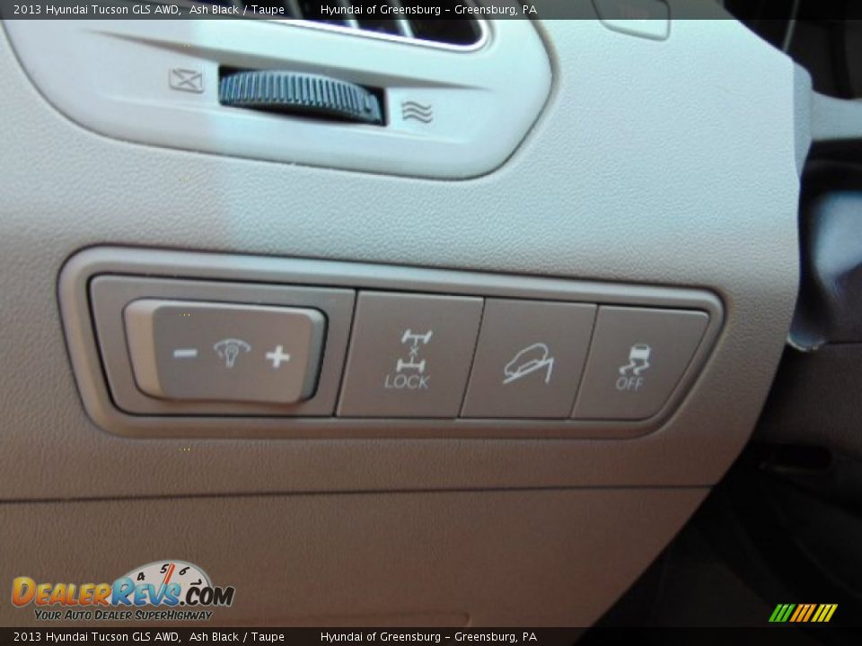 2013 Hyundai Tucson GLS AWD Ash Black / Taupe Photo #16