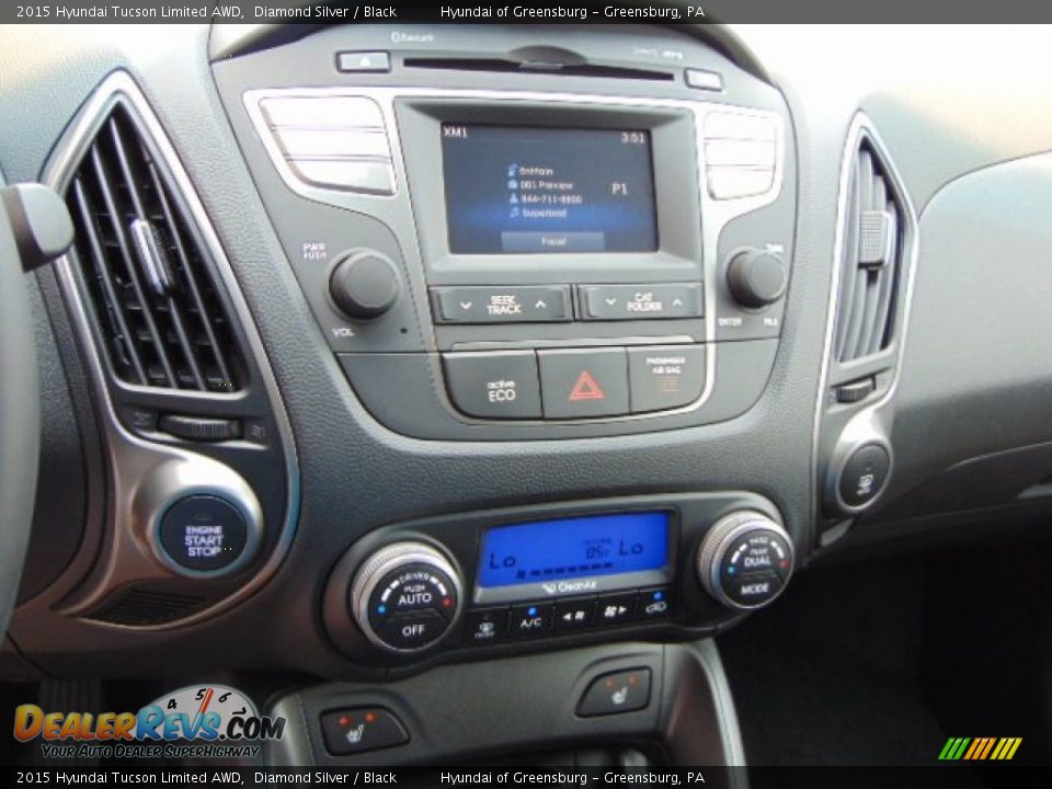Controls of 2015 Hyundai Tucson Limited AWD Photo #12