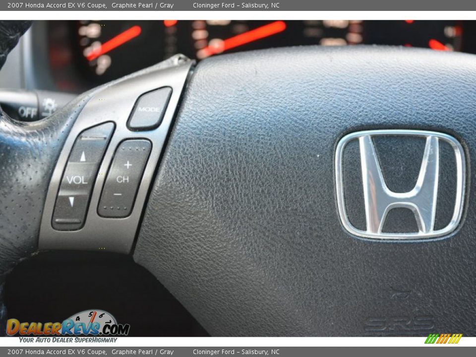 2007 Honda Accord EX V6 Coupe Graphite Pearl / Gray Photo #20