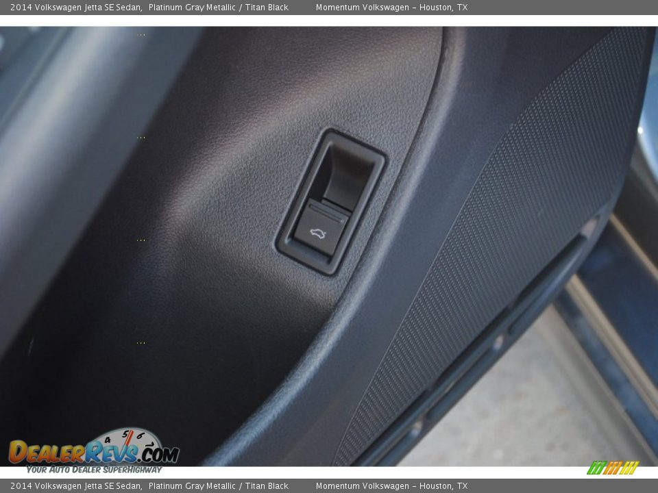 2014 Volkswagen Jetta SE Sedan Platinum Gray Metallic / Titan Black Photo #18