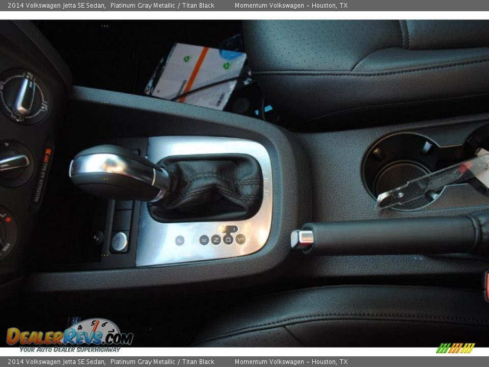 2014 Volkswagen Jetta SE Sedan Platinum Gray Metallic / Titan Black Photo #26