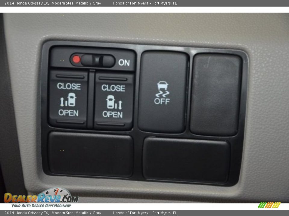 2014 Honda Odyssey EX Modern Steel Metallic / Gray Photo #11