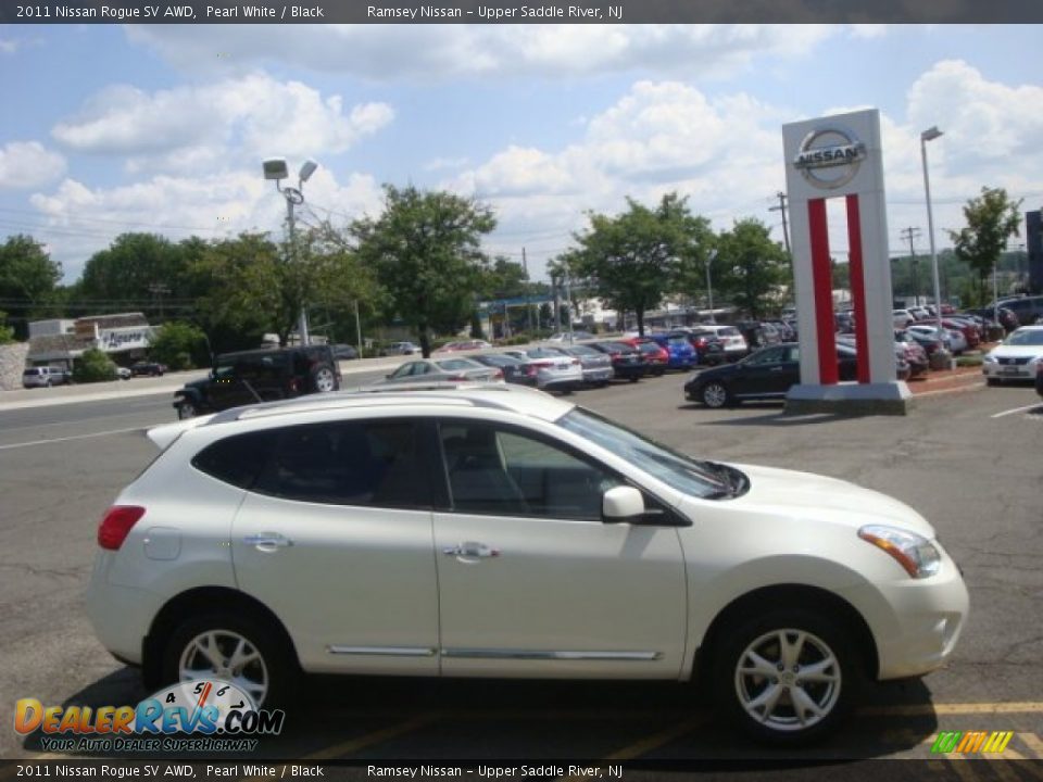 2011 Nissan Rogue SV AWD Pearl White / Black Photo #4