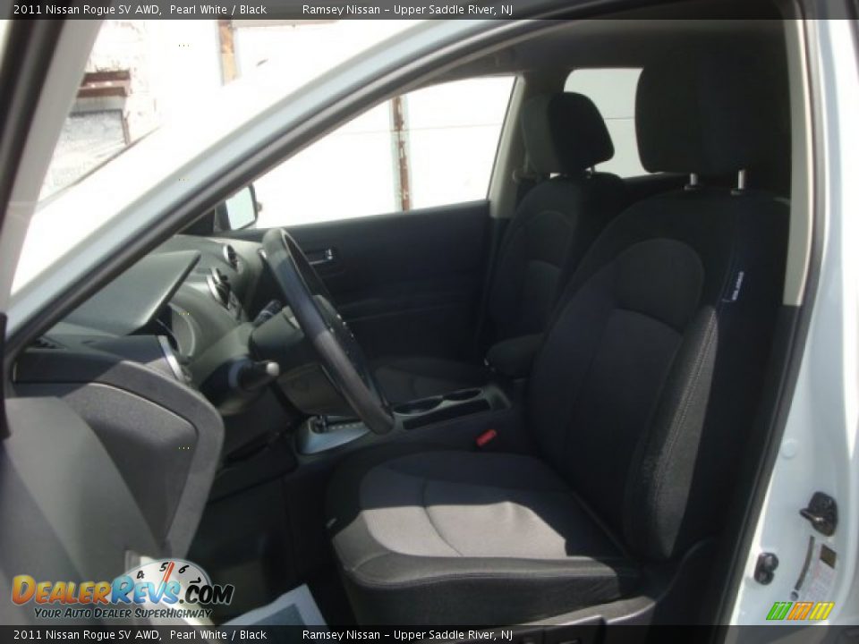 2011 Nissan Rogue SV AWD Pearl White / Black Photo #12