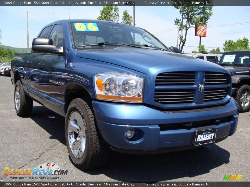 2006 Dodge Ram 1500 Sport Quad Cab 4x4 Atlantic Blue Pearl / Medium Slate Gray Photo #3