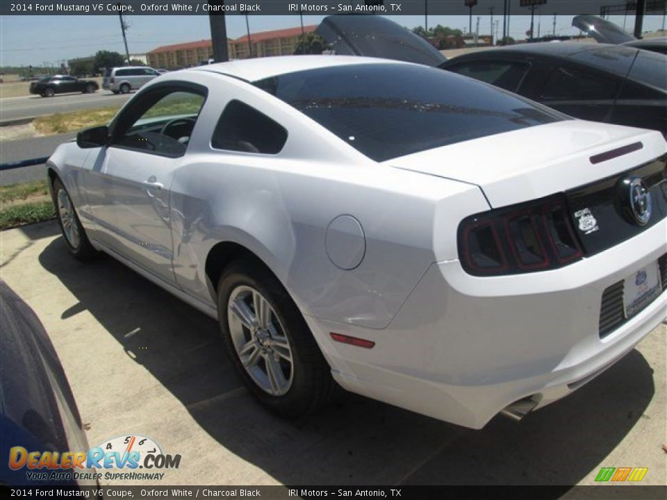 2014 Ford Mustang V6 Coupe Oxford White / Charcoal Black Photo #2