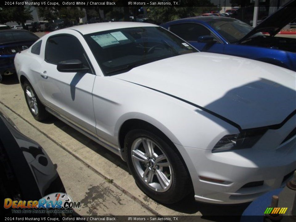 2014 Ford Mustang V6 Coupe Oxford White / Charcoal Black Photo #4