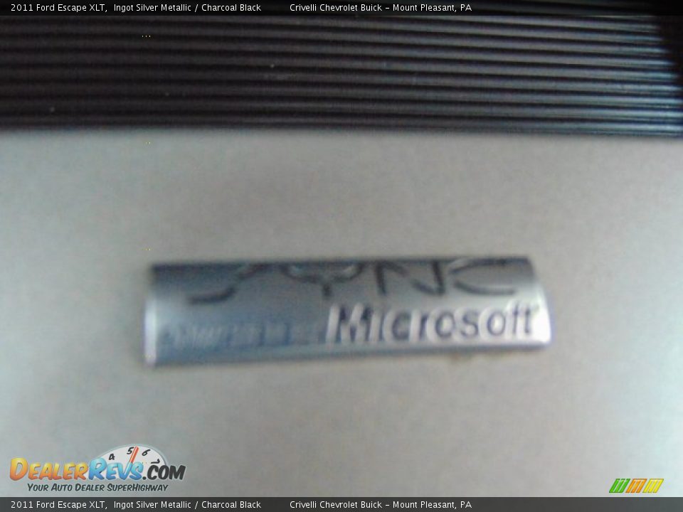 2011 Ford Escape XLT Ingot Silver Metallic / Charcoal Black Photo #19