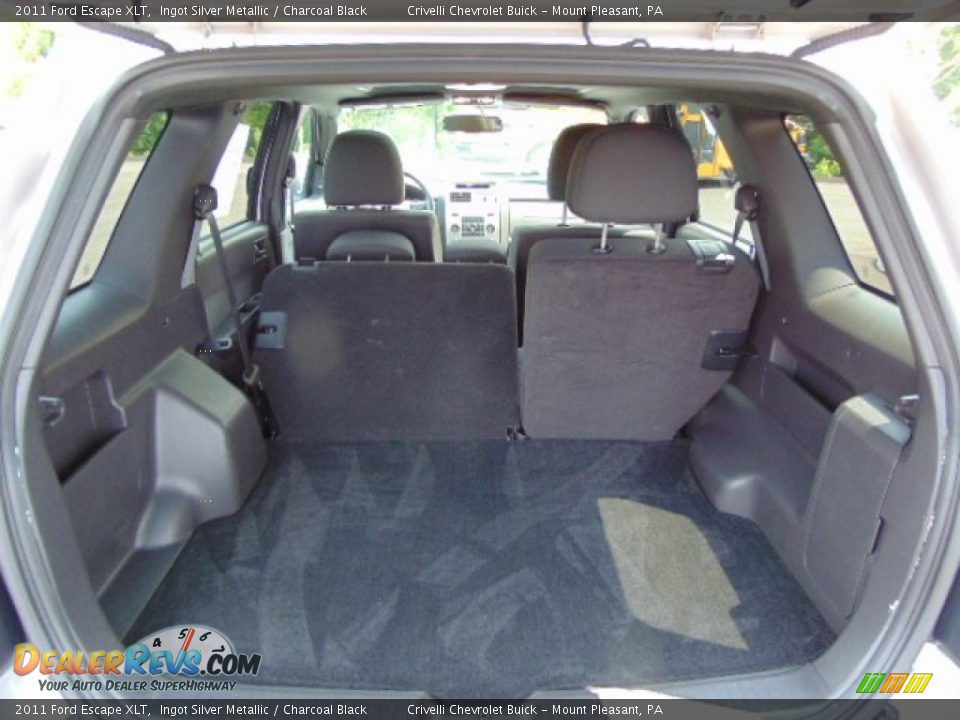 2011 Ford Escape XLT Ingot Silver Metallic / Charcoal Black Photo #24