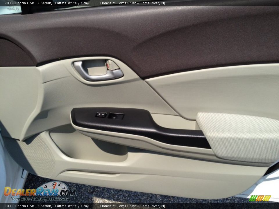2012 Honda Civic LX Sedan Taffeta White / Gray Photo #25